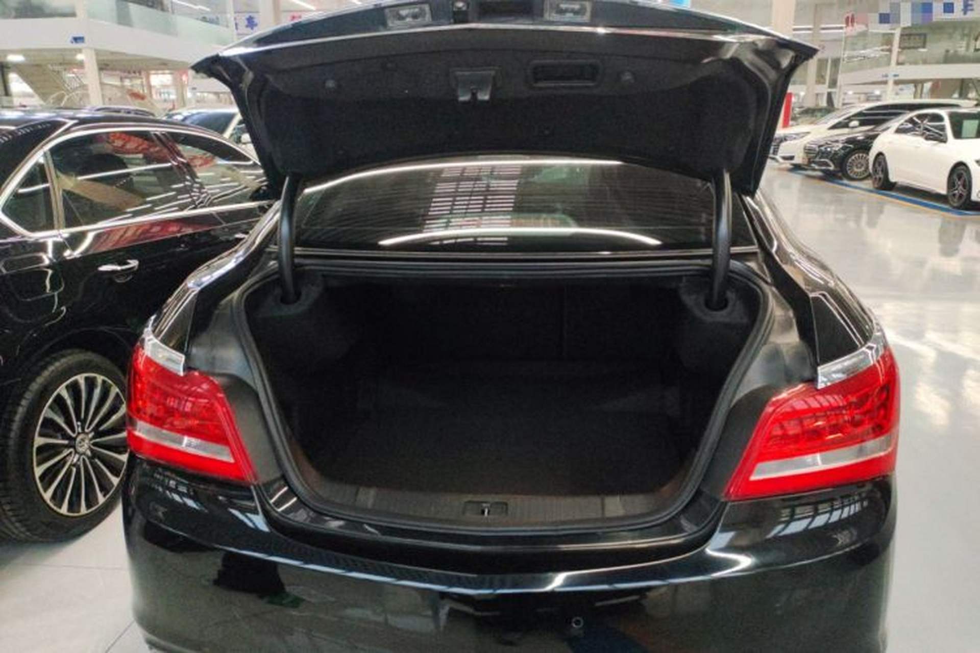 Used Buick LaCrosse 2013 2.0T SIDI Smart Luxury Flagship Edition Trunk