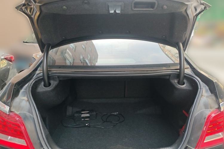 Used Buick LaCrosse 2013 2.4L SIDI Elite Comfort Version Trunk