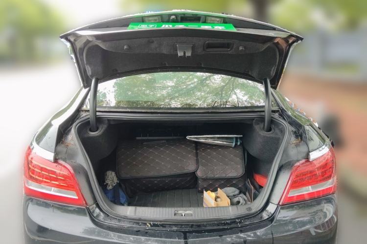 Used Buick LaCrosse 2013 2.4L SIDI Elite Comfort Version Trunk