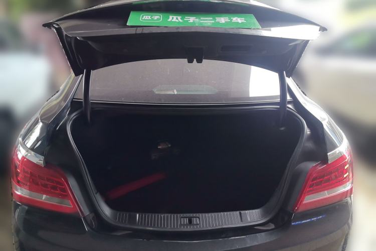 Used Buick LaCrosse 2013 2.4L SIDI Elite Comfort Version Trunk