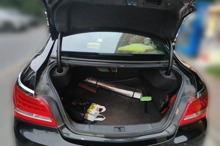 Used Buick LaCrosse 2013 2.4L SIDI Elite Comfort Version Trunk