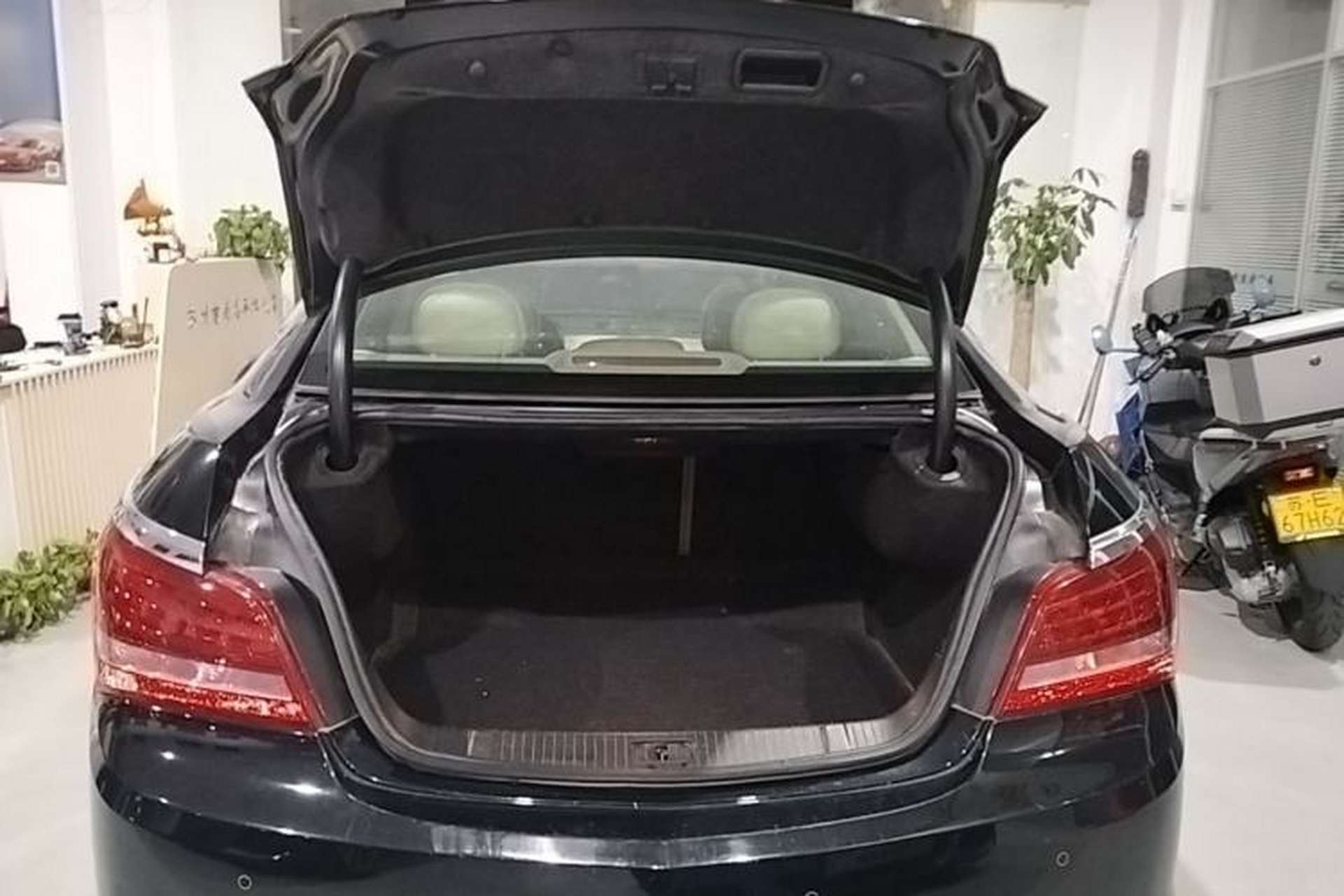Used Buick LaCrosse 2013 2.4L SIDI Leading Comfort Version Trunk