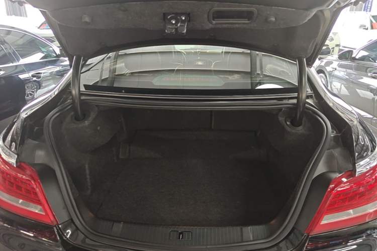 Used Buick LaCrosse 2013 2.0T SIDI Elite Tech Version Trunk