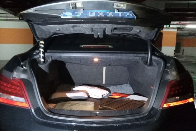 Used Buick LaCrosse 2013 2.4L SIDI Leading Comfort Version Trunk