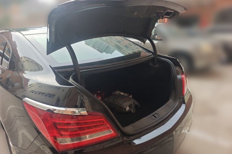 Used Buick LaCrosse 2013 2.4L SIDI Elite Comfort Version Trunk