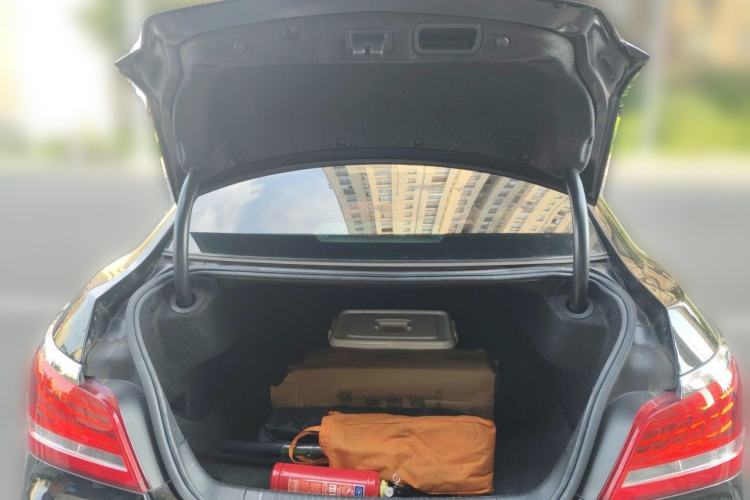 Used Buick LaCrosse 2013 2.4L SIDI Elite Comfort Version Trunk