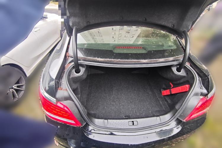 Used Buick LaCrosse 2013 2.4L SIDI Luxury Comfort Edition Trunk