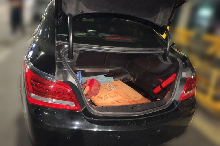 Used Buick LaCrosse 2013 2.4L SIDI Elite Comfort Version Trunk