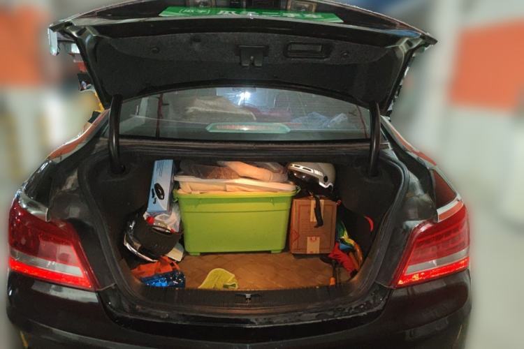 Used Buick LaCrosse 2013 2.4L SIDI Elite Comfort Version Trunk