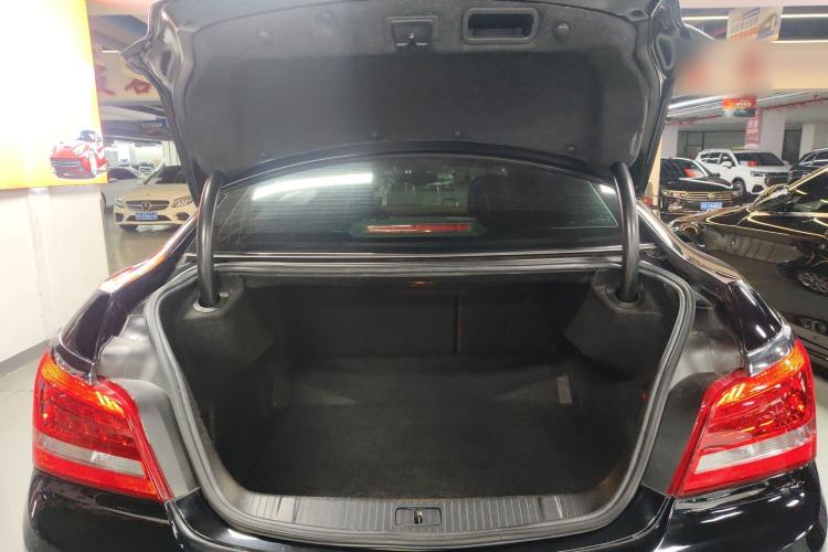 Used Buick LaCrosse 2013 2.4L SIDI Elite Comfort Version Trunk