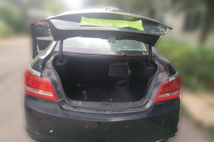 Used Buick LaCrosse 2013 2.4L SIDI Elite Comfort Version Trunk