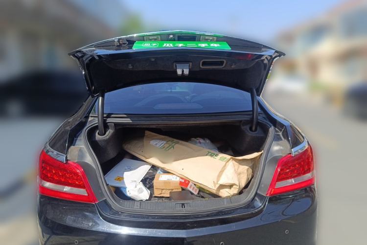 Used Buick LaCrosse 2013 2.4L SIDI Elite Comfort Version Trunk