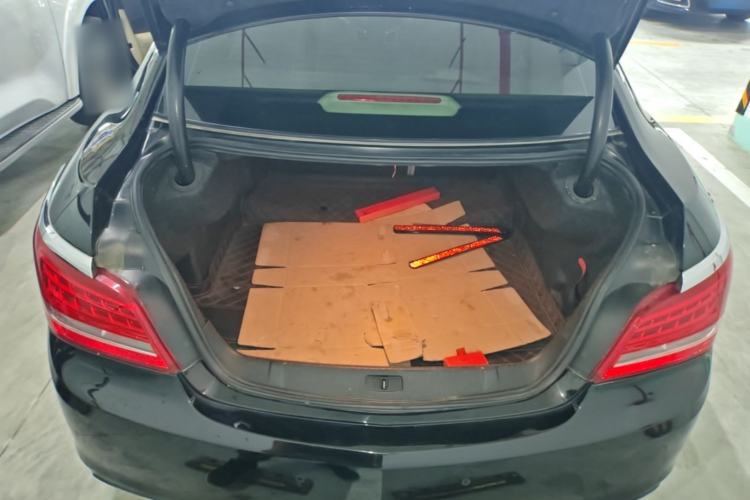 Used Buick LaCrosse 2013 2.4L SIDI Leading Comfort Version Trunk