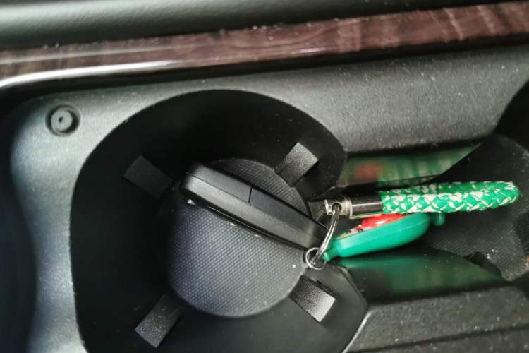 Used Buick LaCrosse 2013 2.4L SIDI Elite Comfort Version Vehicle Key