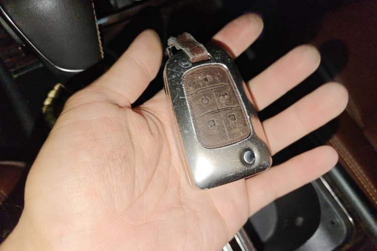 Used Buick LaCrosse 2013 2.4L SIDI Luxury Comfort Edition Vehicle Key
