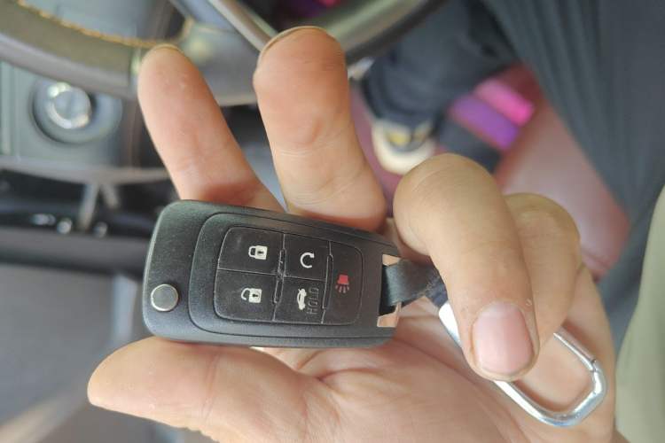 Used Buick LaCrosse 2013 2.4L SIDI Luxury Comfort Edition Vehicle Key