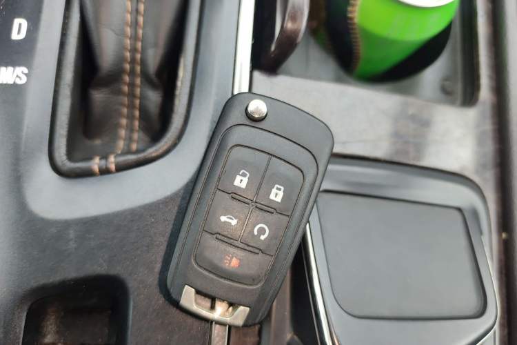 Used Buick LaCrosse 2013 2.4L SIDI Luxury Comfort Edition Vehicle Key