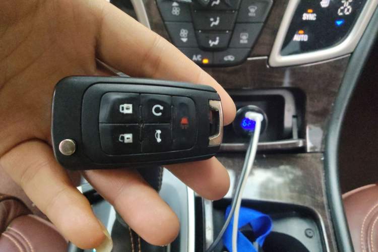 Used Buick LaCrosse 2013 2.4L SIDI Elite Comfort Version Vehicle Key