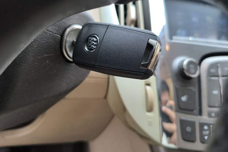 Used Buick LaCrosse 2013 2.4L SIDI Leading Comfort Version Vehicle Key