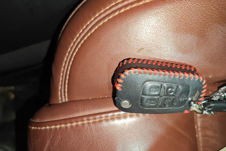 Used Buick LaCrosse 2013 2.4L SIDI Elite Comfort Version Vehicle Key