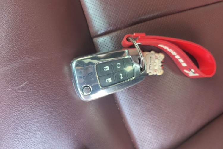 Used Buick LaCrosse 2013 2.4L SIDI Elite Comfort Version Vehicle Key