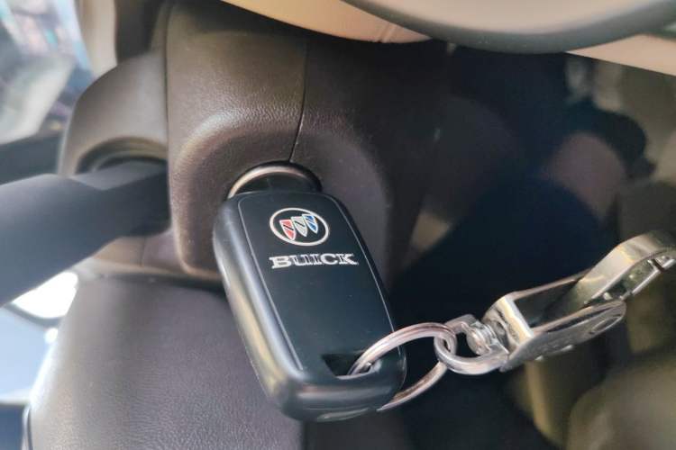 Used Buick LaCrosse 2013 2.4L SIDI Leading Comfort Version Vehicle Key