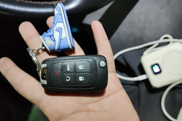 Used Buick LaCrosse 2013 2.4L SIDI Elite Comfort Version Vehicle Key