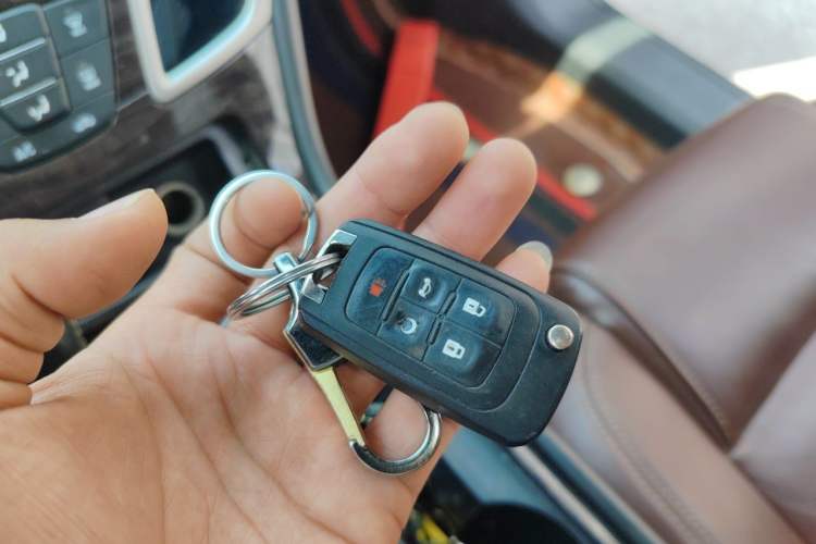 Used Buick LaCrosse 2013 2.4L SIDI Elite Comfort Version Vehicle Key