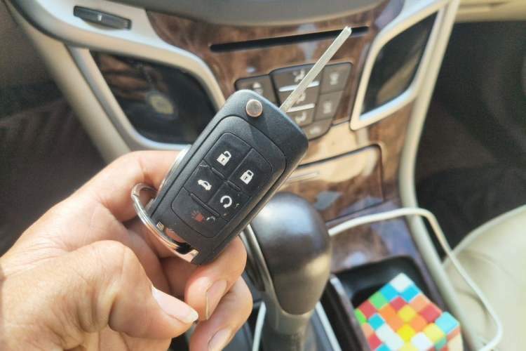Used Buick LaCrosse 2013 2.4L SIDI Leading Comfort Version Vehicle Key
