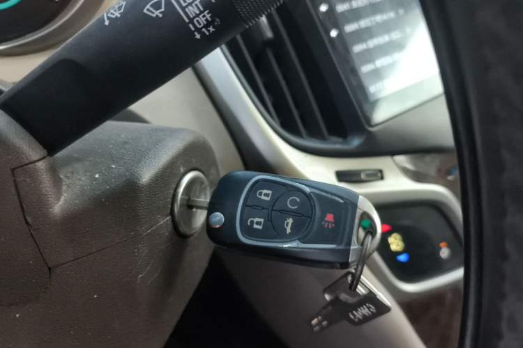 Used Buick LaCrosse 2013 2.4L SIDI Leading Comfort Version Vehicle Key