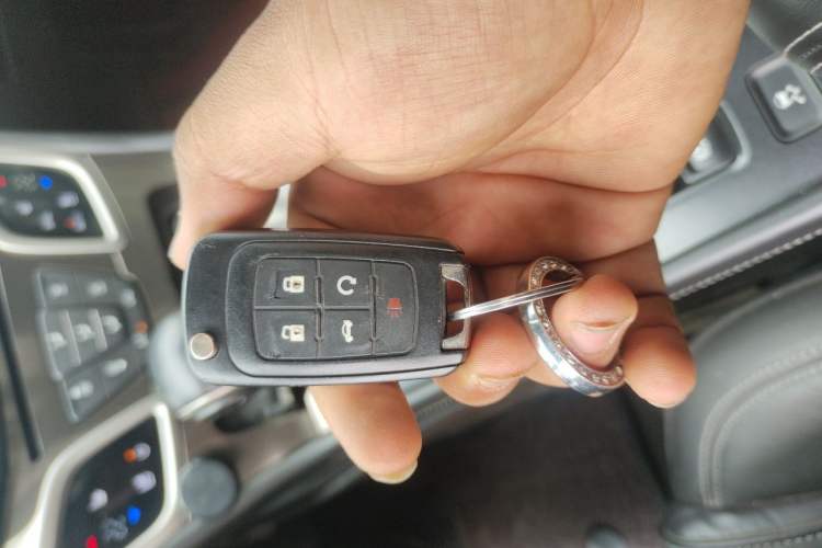 Used Buick LaCrosse 2013 2.0T SIDI Smart Luxury Flagship Edition Vehicle Key
