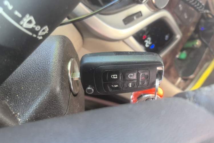 Used Buick LaCrosse 2013 2.4L SIDI Leading Comfort Version Vehicle Key