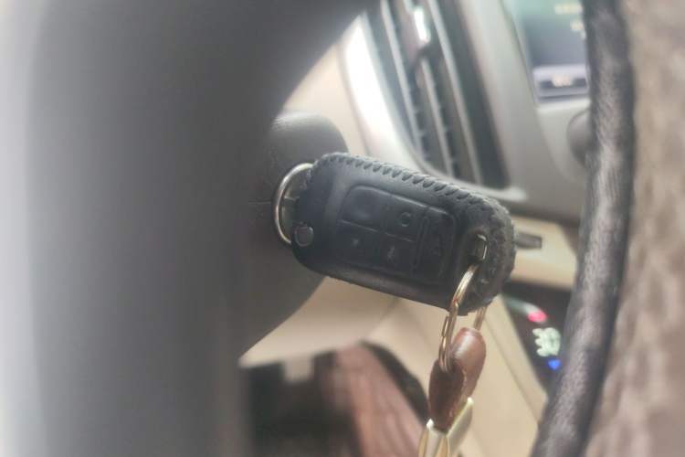 Used Buick LaCrosse 2013 2.4L SIDI Leading Comfort Version Vehicle Key