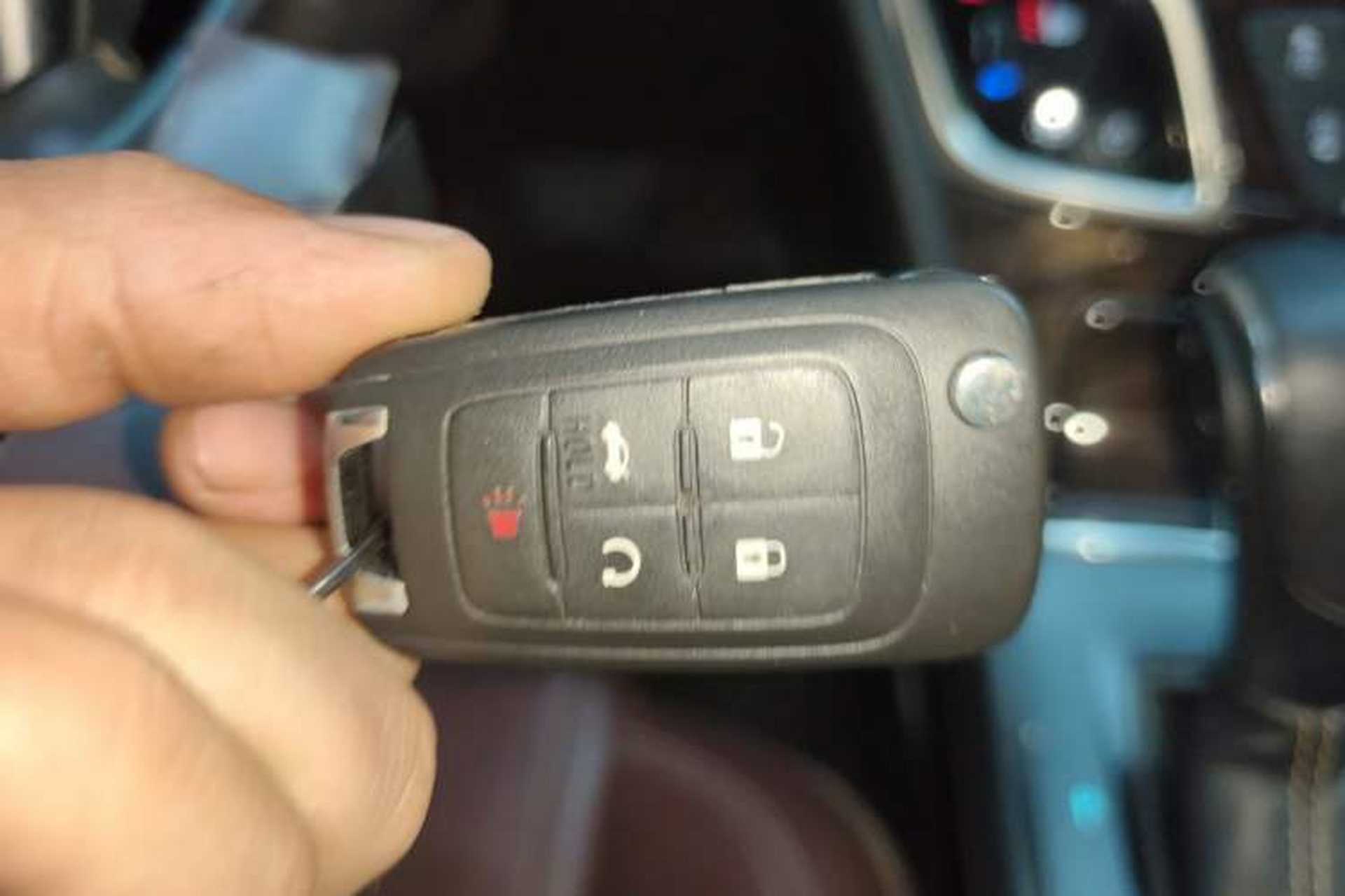 Used Buick LaCrosse 2013 2.4L SIDI Luxury Comfort Edition Vehicle Key