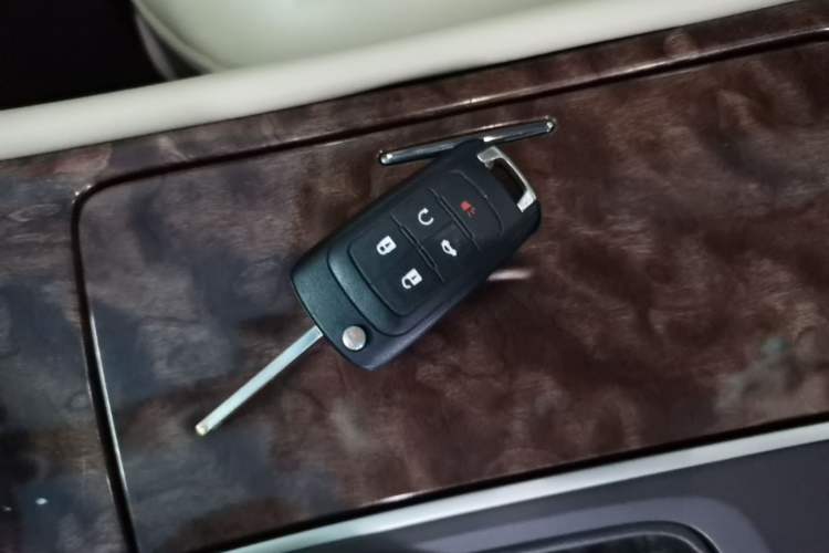 Used Buick LaCrosse 2013 2.4L SIDI Leading Comfort Version Vehicle Key