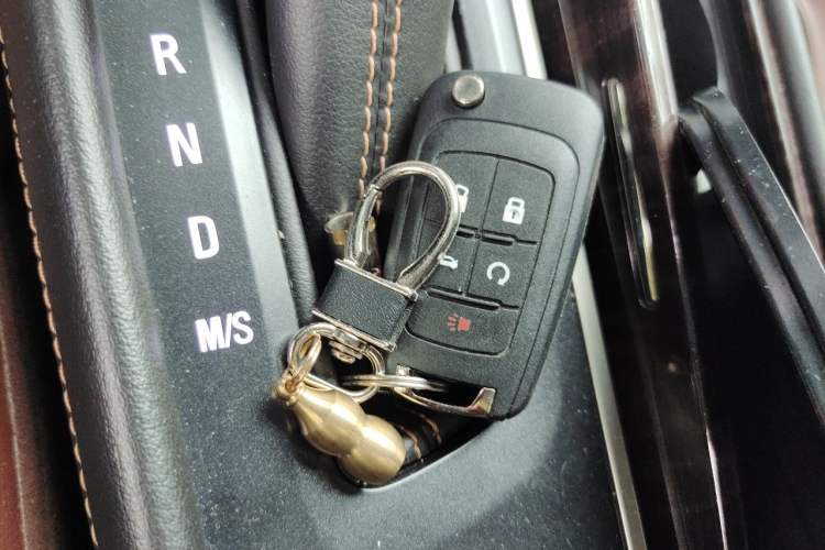 Used Buick LaCrosse 2013 2.0T SIDI Elite Tech Version Vehicle Key
