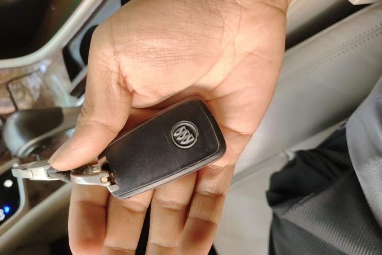 Used Buick LaCrosse 2013 2.4L SIDI Leading Comfort Version Vehicle Key