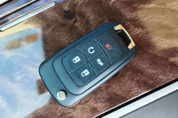 Used Buick LaCrosse 2013 2.4L SIDI Leading Comfort Version Vehicle Key