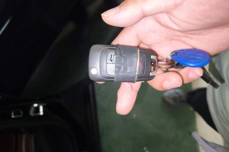 Used Buick LaCrosse 2013 2.4L SIDI Elite Comfort Version Vehicle Key
