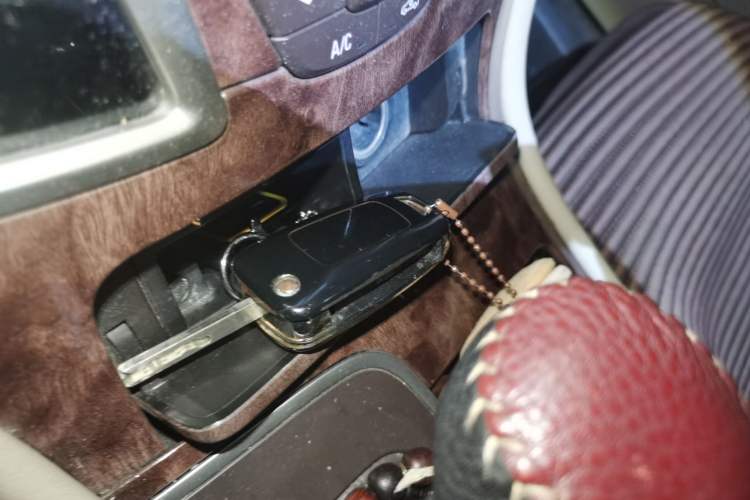 Used Buick LaCrosse 2013 2.4L SIDI Leading Comfort Version Vehicle Key