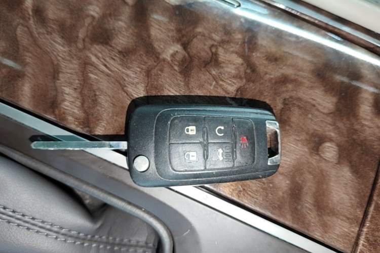 Used Buick LaCrosse 2013 2.4L SIDI Leading Comfort Version Vehicle Key
