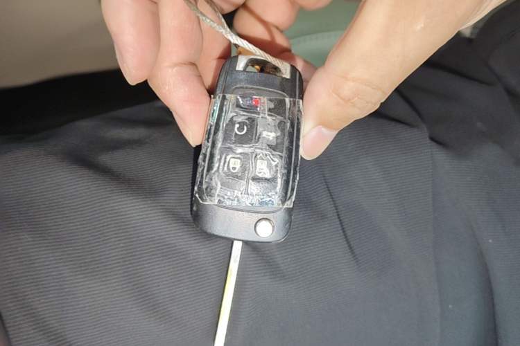 Used Buick LaCrosse 2013 2.4L SIDI Leading Comfort Version Vehicle Key
