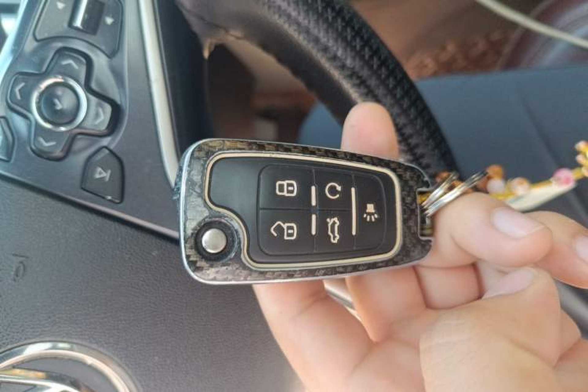 Used Buick LaCrosse 2013 2.4L SIDI Elite Comfort Version Vehicle Key