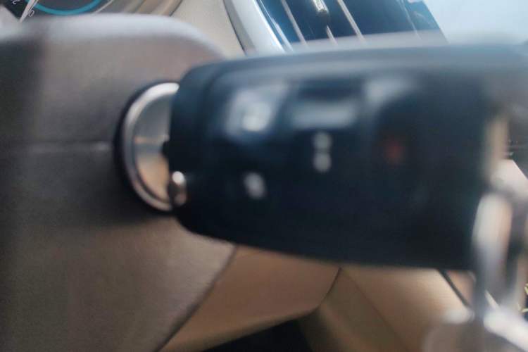 Used Buick LaCrosse 2013 2.4L SIDI Leading Comfort Version Vehicle Key