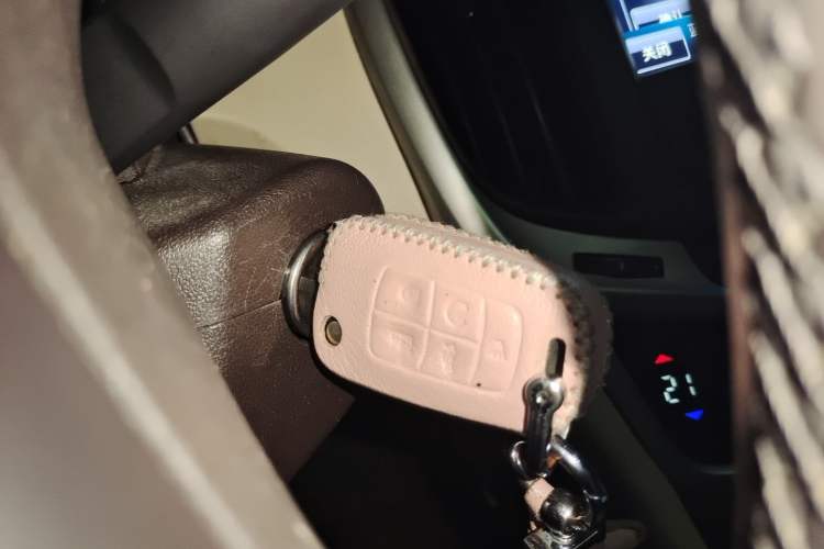 Used Buick LaCrosse 2013 2.4L SIDI Leading Comfort Version Vehicle Key