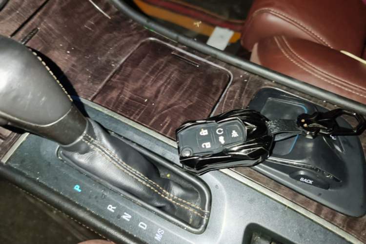 Used Buick LaCrosse 2013 3.0L SIDI V6 Smart Luxury Flagship Model Vehicle Key