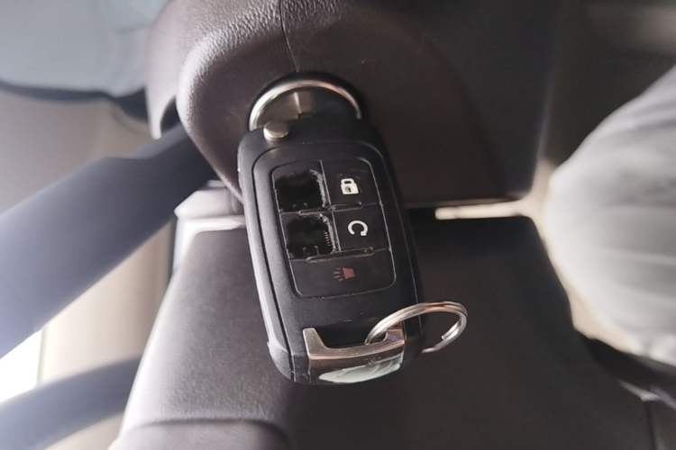 Used Buick LaCrosse 2013 2.4L SIDI Leading Comfort Version Vehicle Key