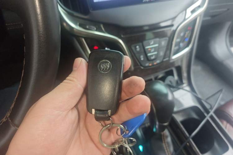 Used Buick LaCrosse 2013 2.0T SIDI Smart Luxury Flagship Edition Vehicle Key