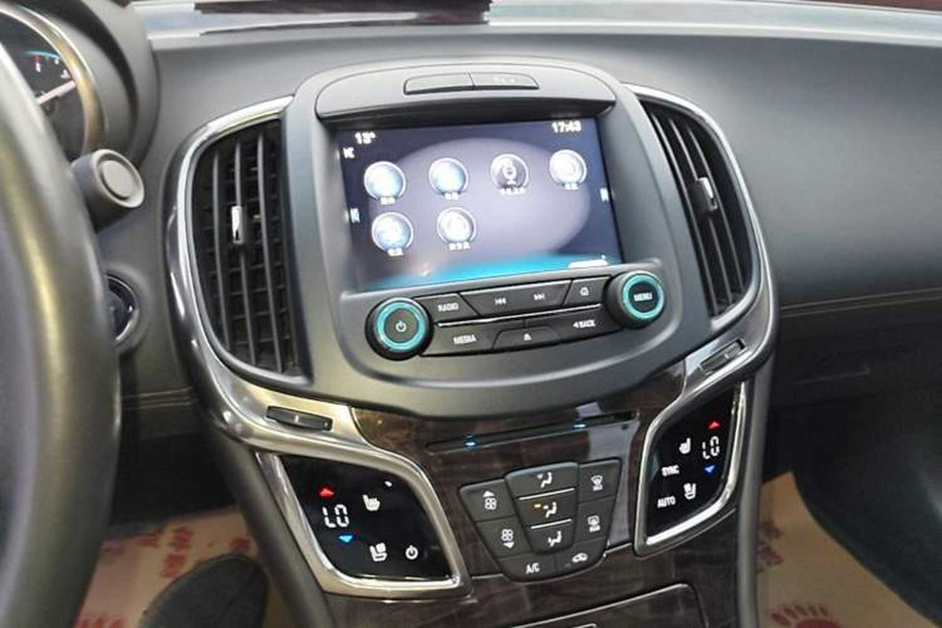 Used Buick LaCrosse 2013 2.4L SIDI Luxury Comfort Edition Audio And AC Panel