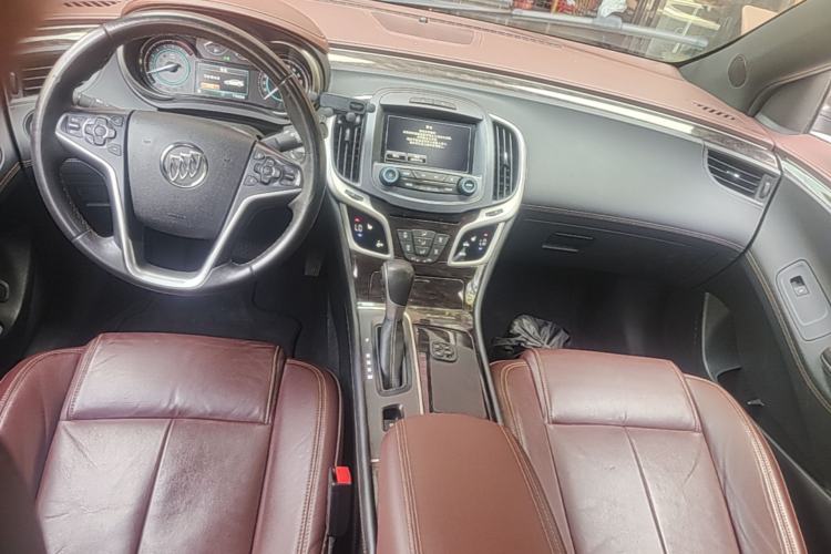 Used Buick LaCrosse 2013 2.4L SIDI Elite Comfort Version Center Console